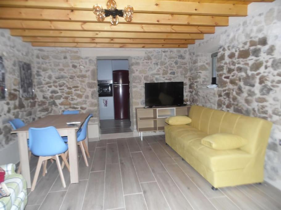 Villa Alonia Kalamata Exterior foto